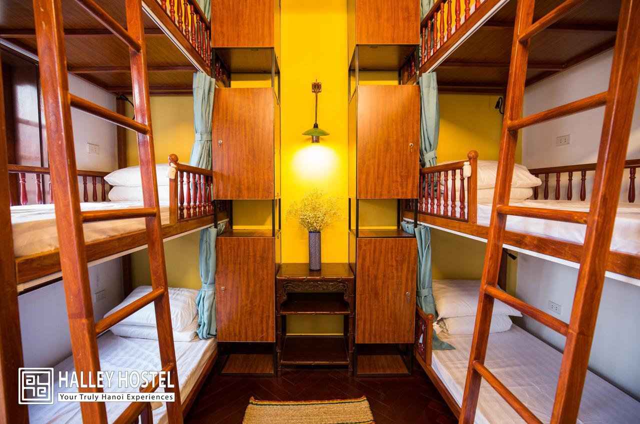 Halley Hostel Hanoi Bagian luar foto