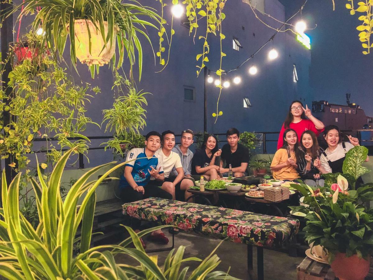 Halley Hostel Hanoi Bagian luar foto